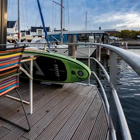 Schwimmendes Haus - Hausboot Paradise Peenemunde